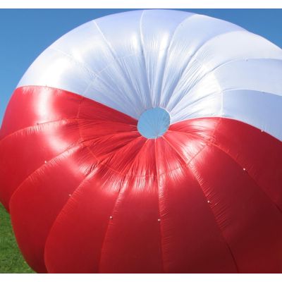 Revisión y plegado de paracaídas de emergencia redondo tipo PDA Revisión y plegado de paracaídas de emergencia redondo tipo PDA