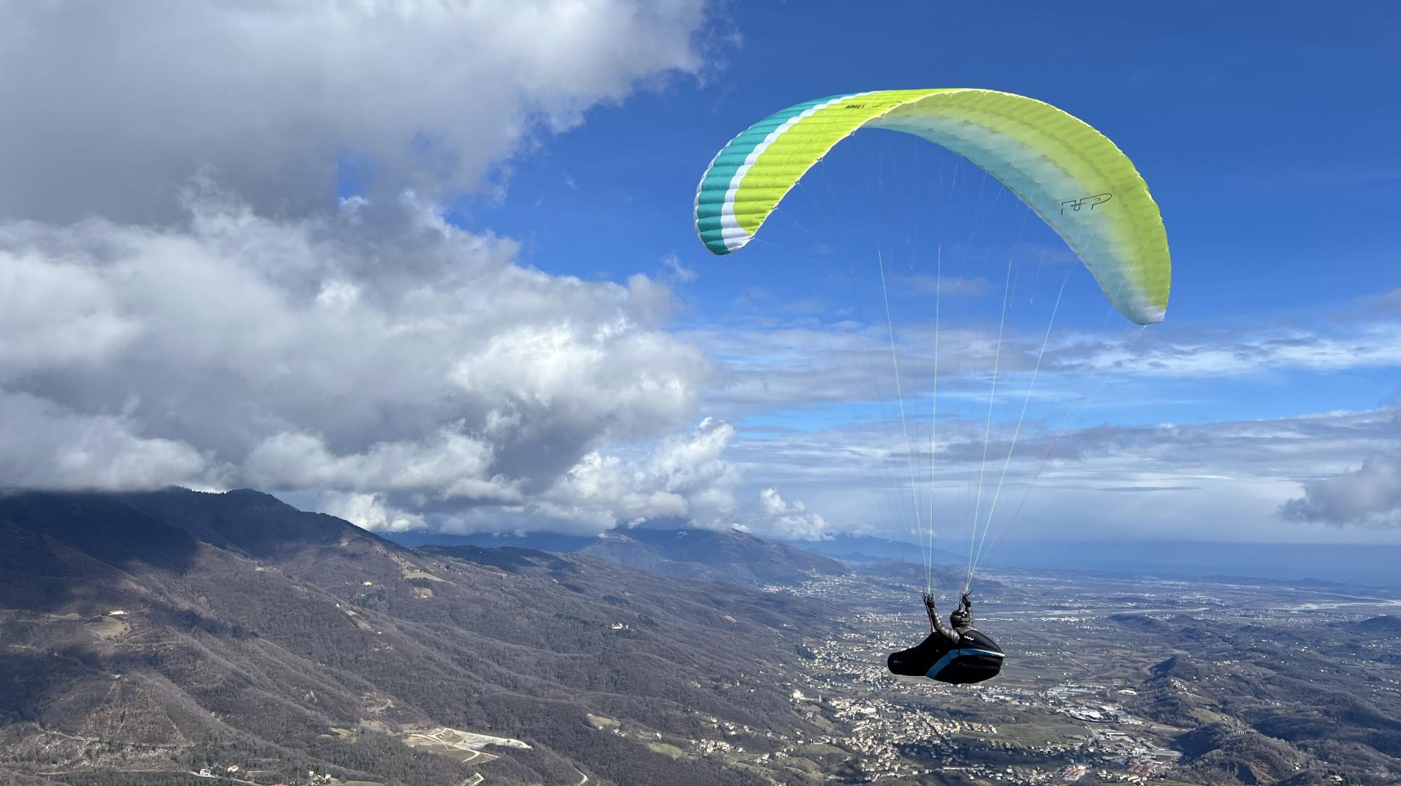 Kasana - Tienda online de Parapente y Paramotor
